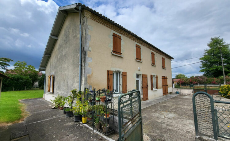 Maison Coudures 3 pièce(s) 84.5 m2 1